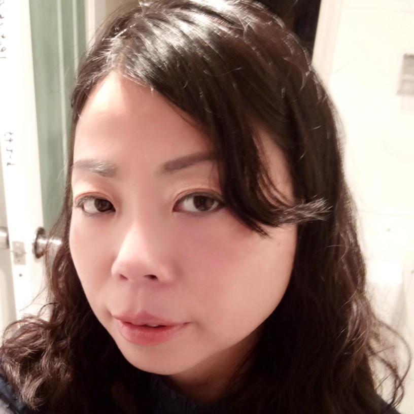 青花俏皮的照片