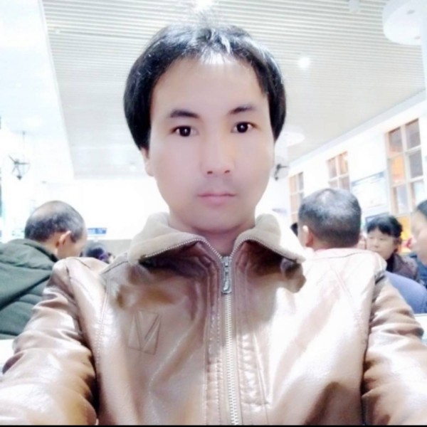 罗教林的照片