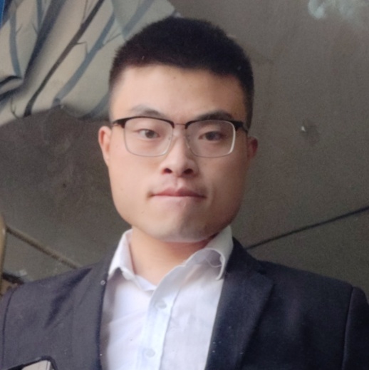强强打叮当的照片