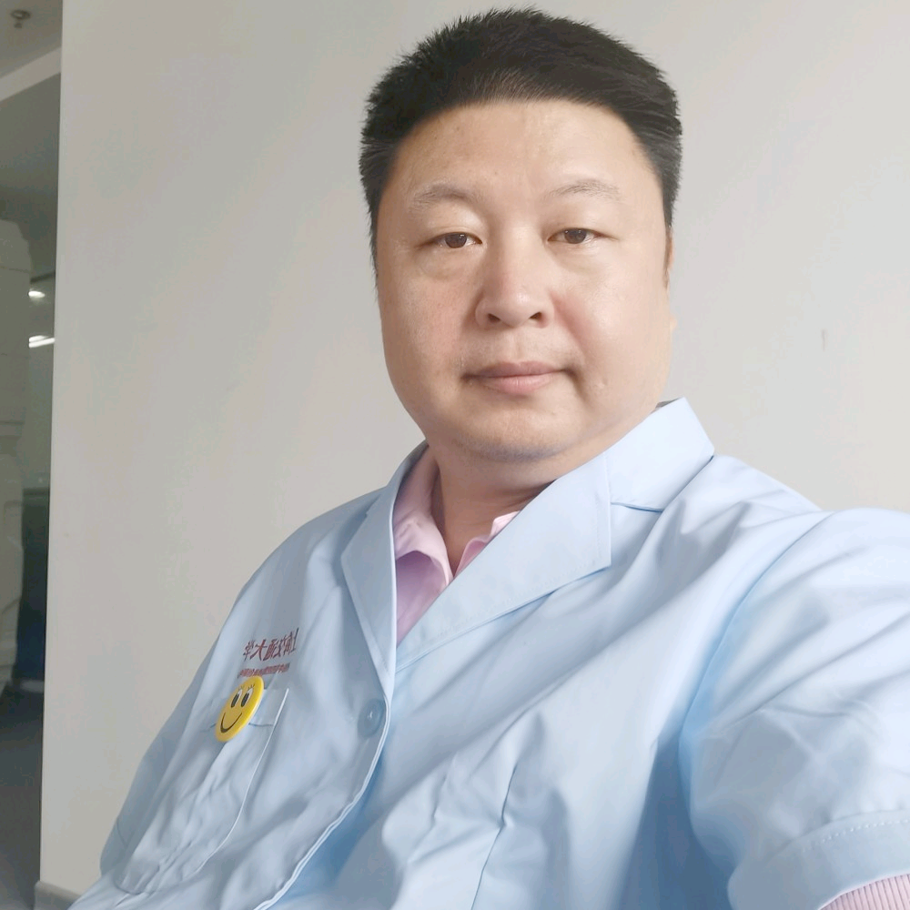 震动踢世界的照片