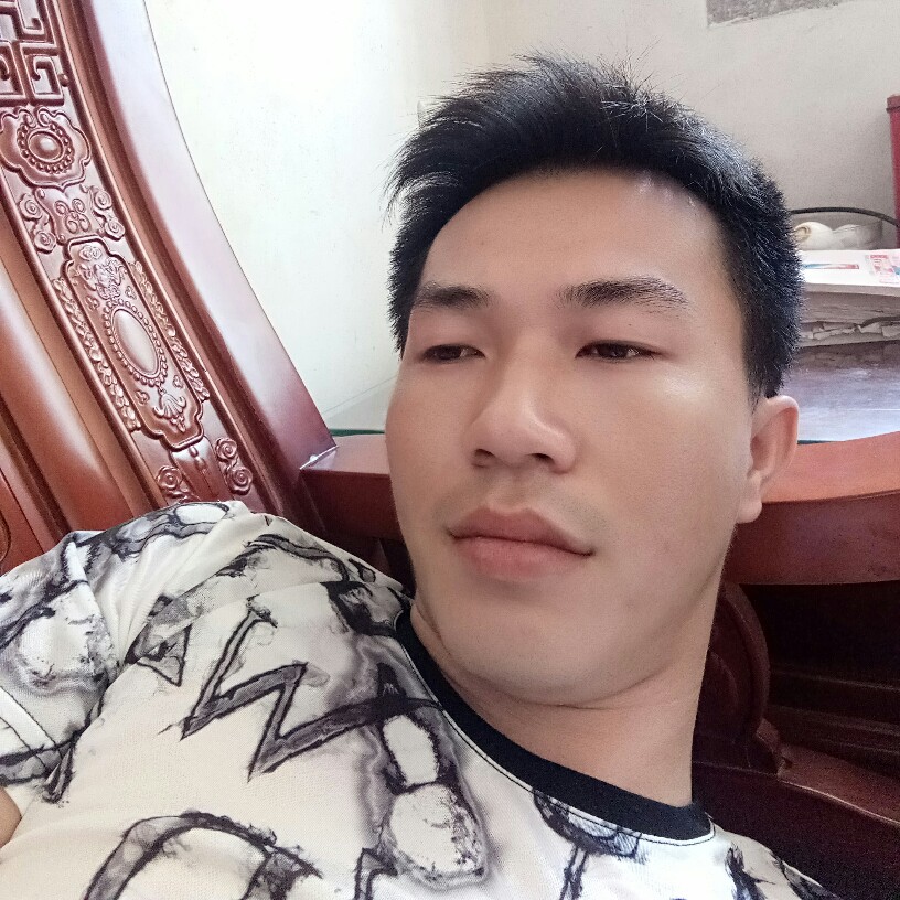 忐忑石头的照片