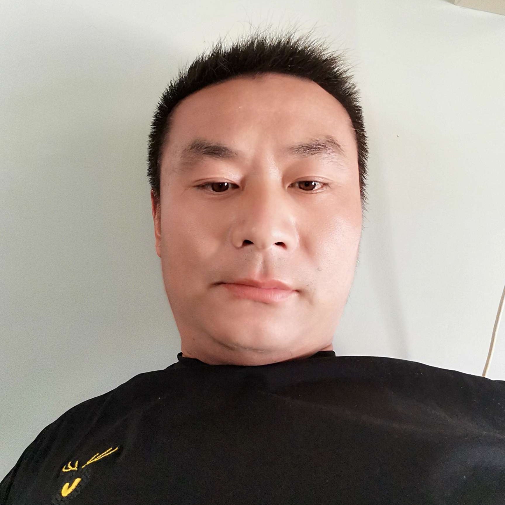 旧颜说背后的照片