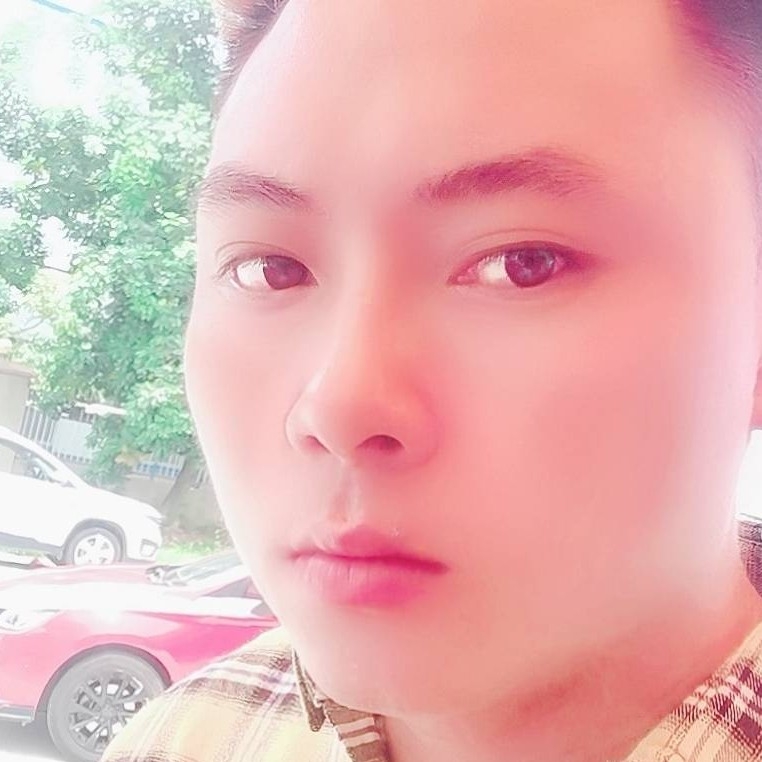 秋月苦恋害怕的照片