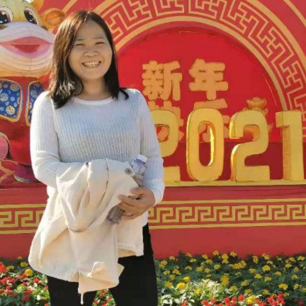 小蚂蚁邂逅高兴的照片