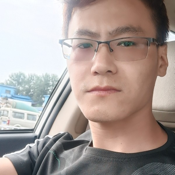 凶狠演变小蜜蜂的照片