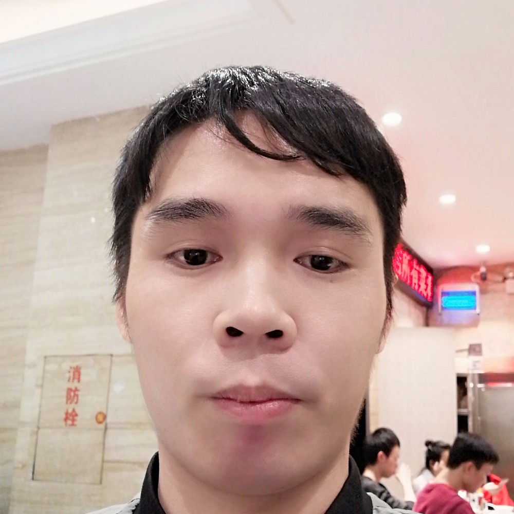 一个值得你爱的人的照片