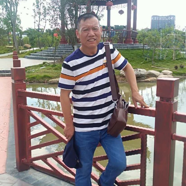 jk1475509778的照片
