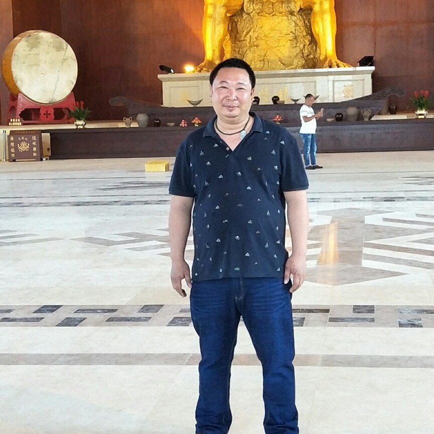 晨阳俊秀的照片