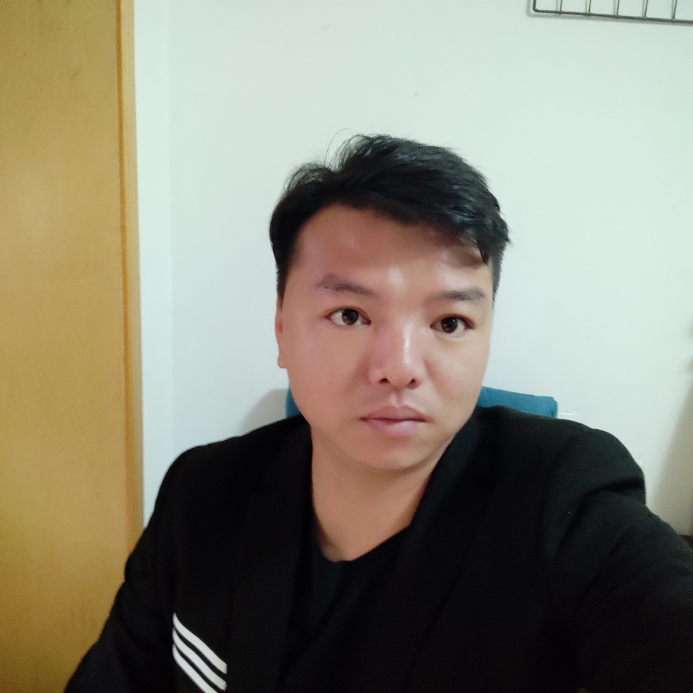 平安贷款王琼的照片