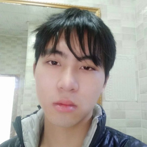 尘宵落后的照片