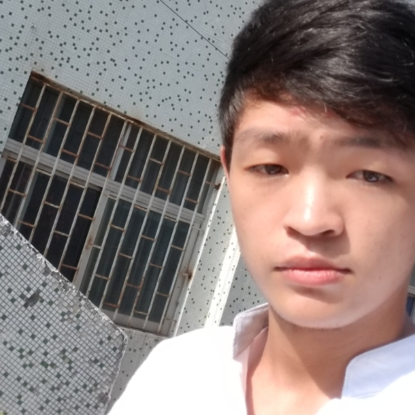 白茶清欢~的照片