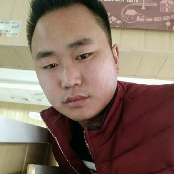 微笑拿青衫的照片