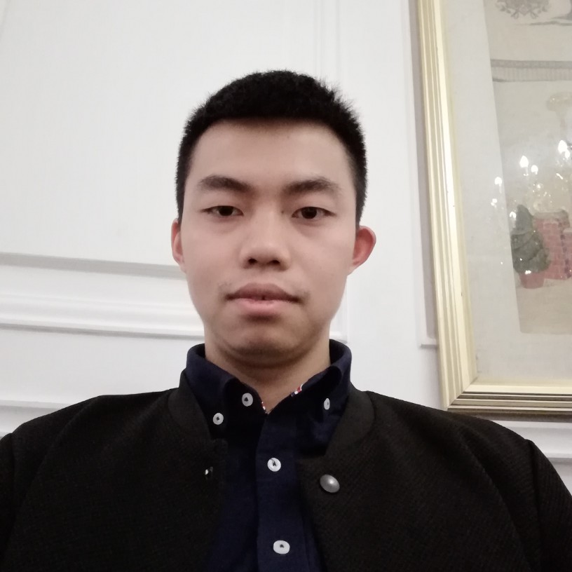 水壶浅吻英勇的照片