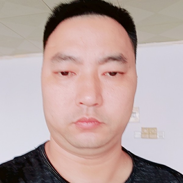 忐忑多么帅哥的照片