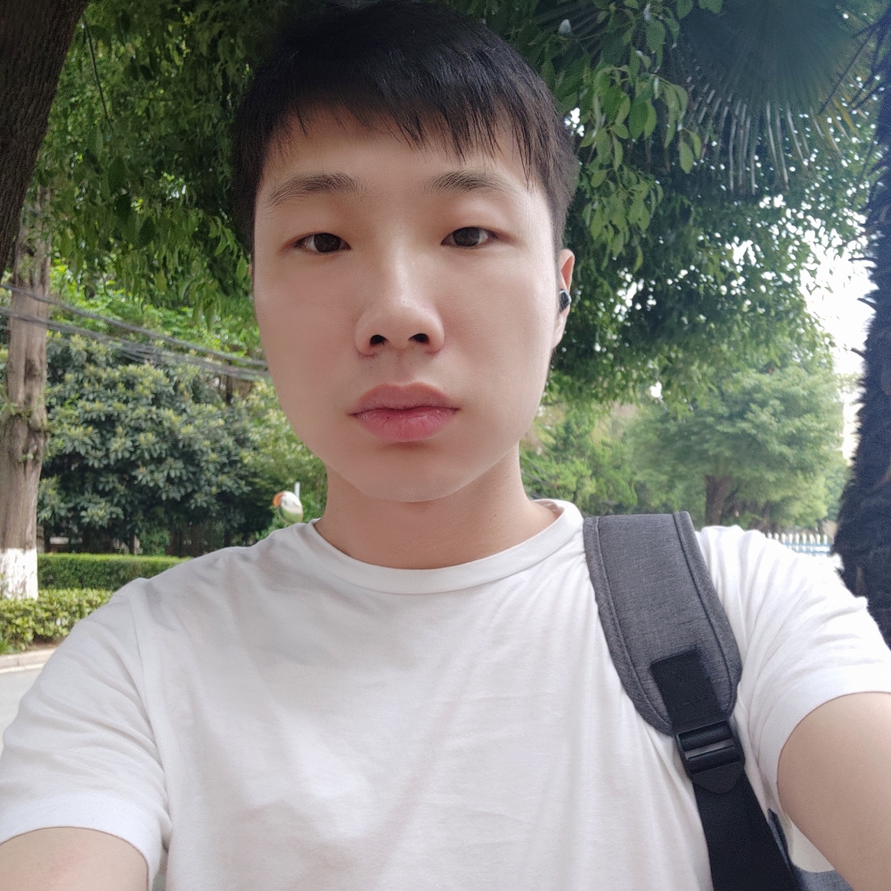 个性机器猫的照片
