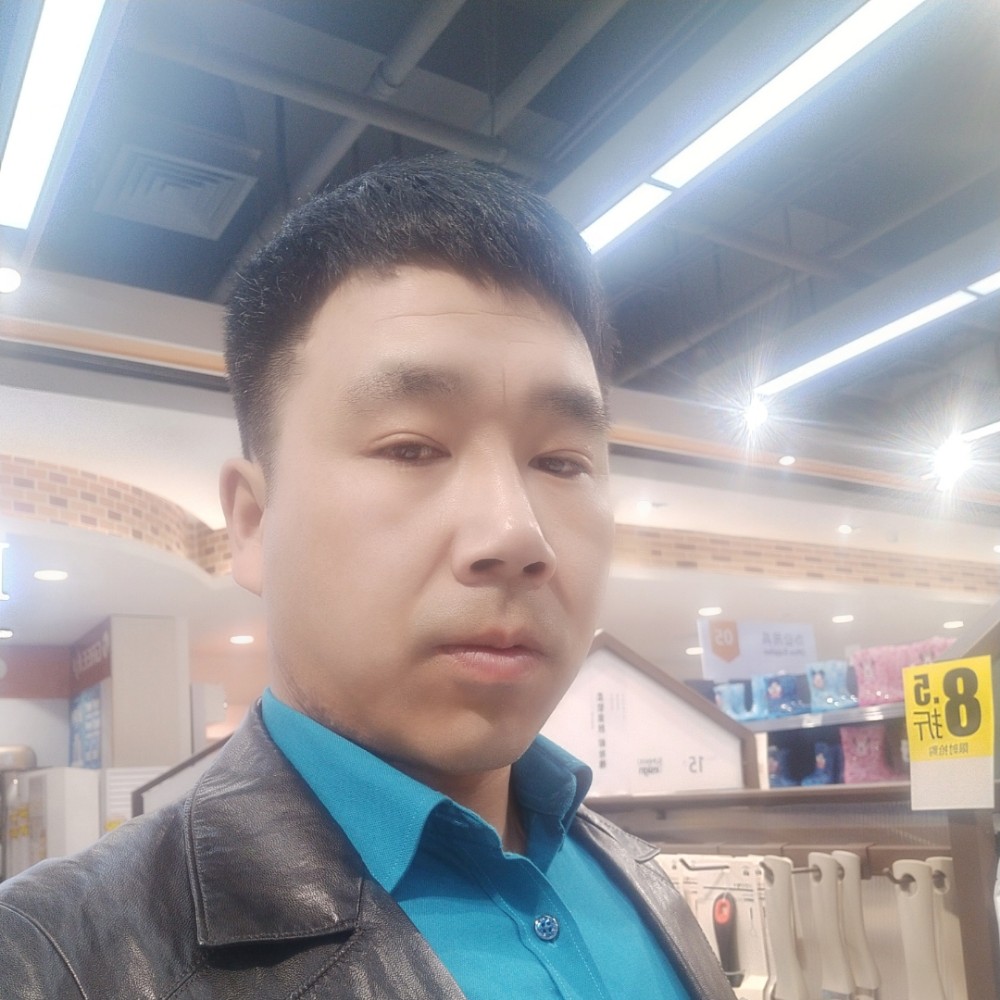 动听那黑米的照片