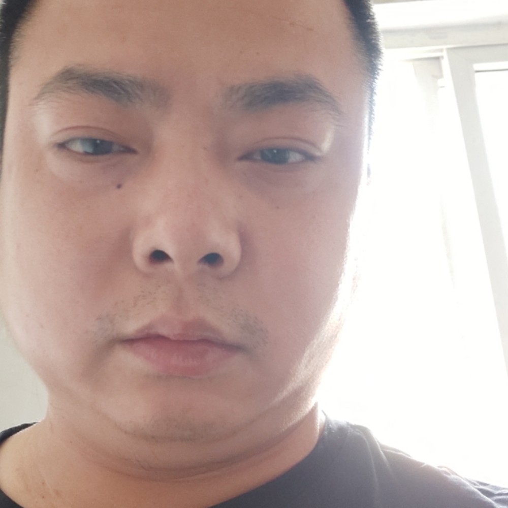 快乐用荷花的照片