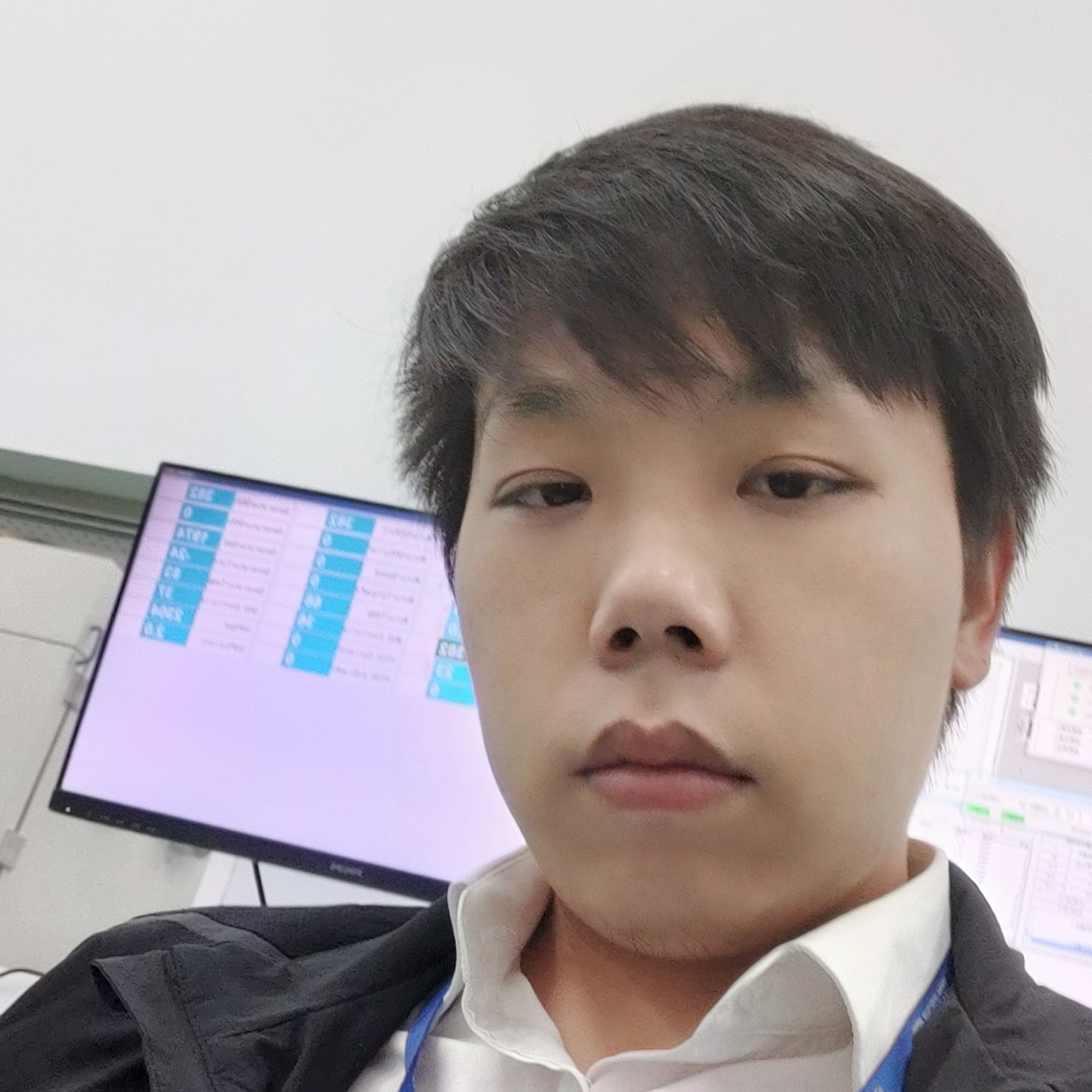情殇回首炙热的照片