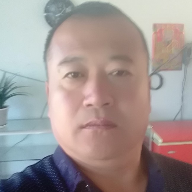 洛尘纯情的照片