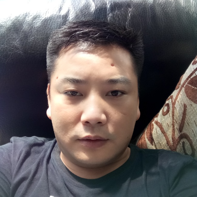 温柔深拥未来的照片