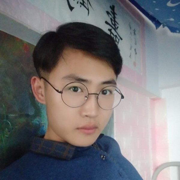 玉山听泉的照片