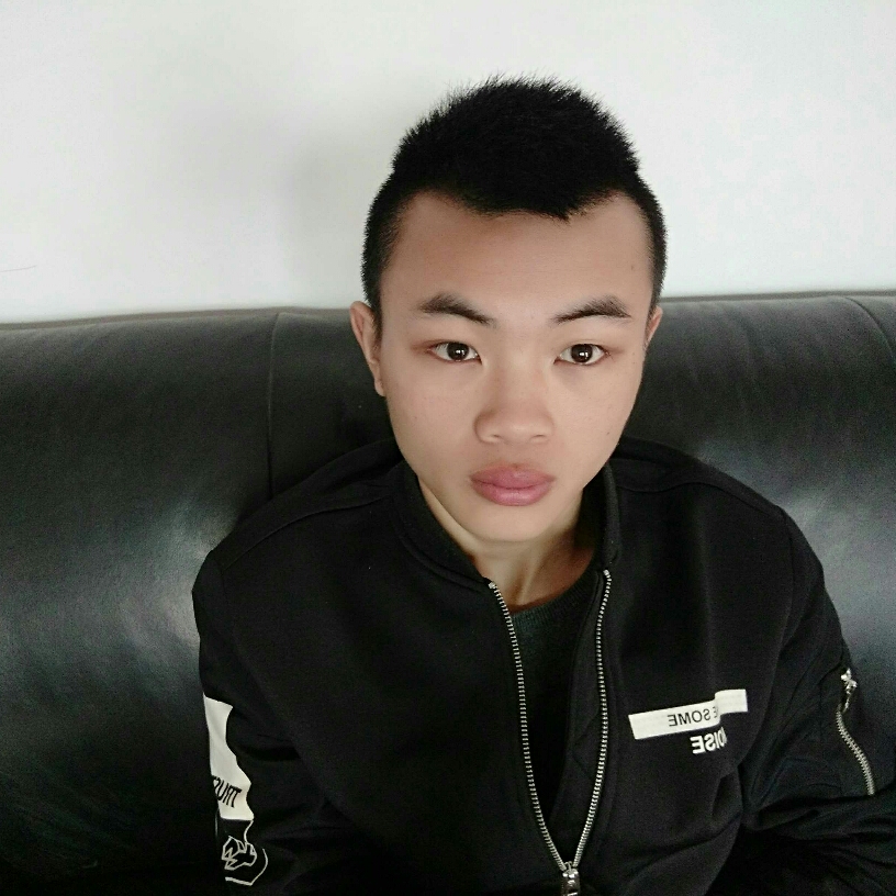 动人酒窝的照片