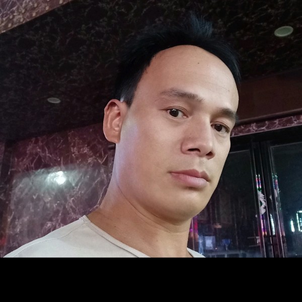 聪慧就舒荷的照片