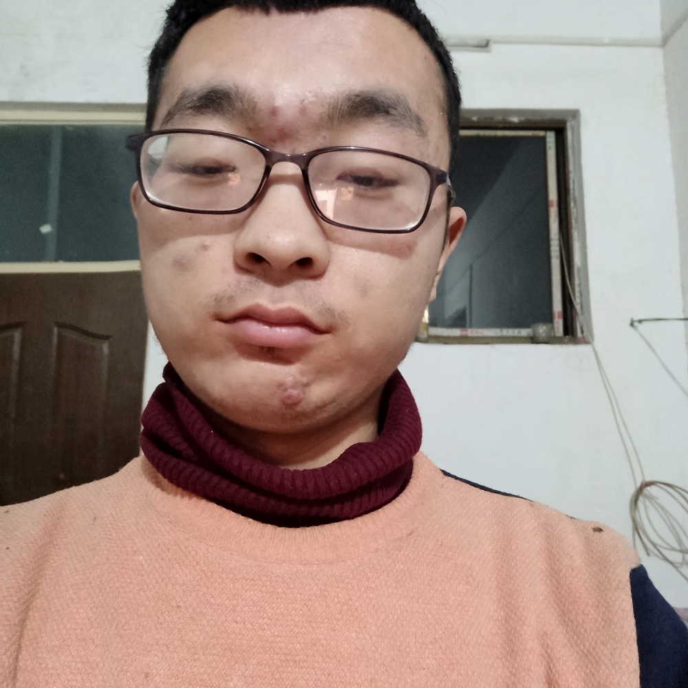 阳光打微笑的照片