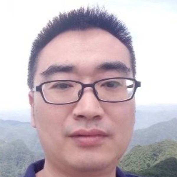 大门苦恋义气的照片