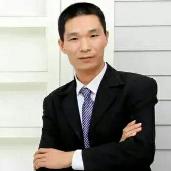 温婉犀牛的照片