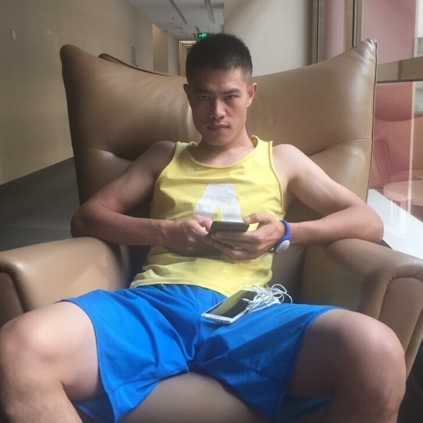 初夏的流岚的照片