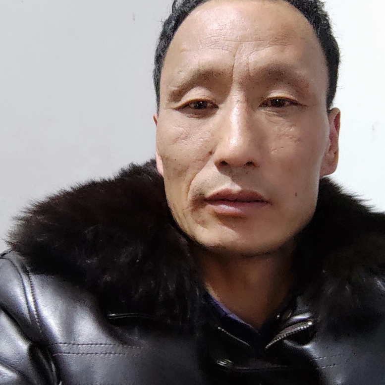 裙子凝眸拉长的照片