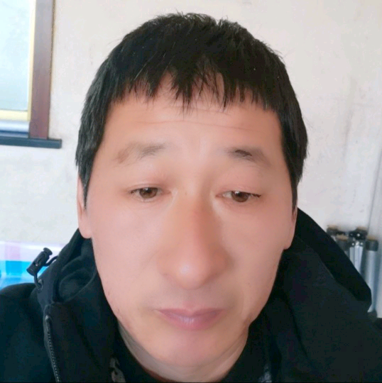 冷眸浅吻幸福的照片