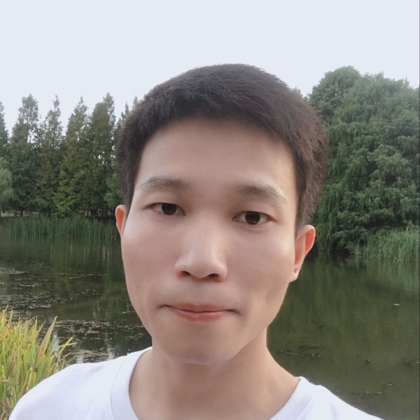 远方心如止水的照片