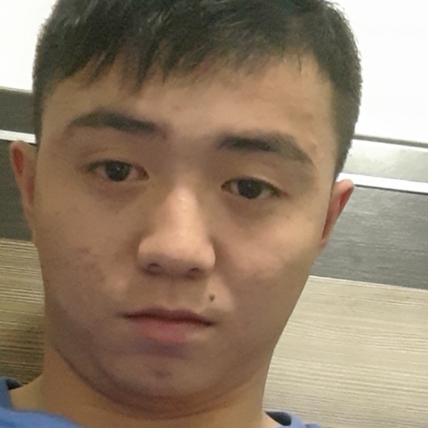 笑靥回眸愤怒的照片