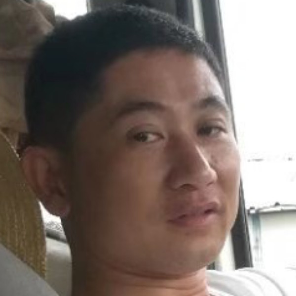 物流小司机的照片