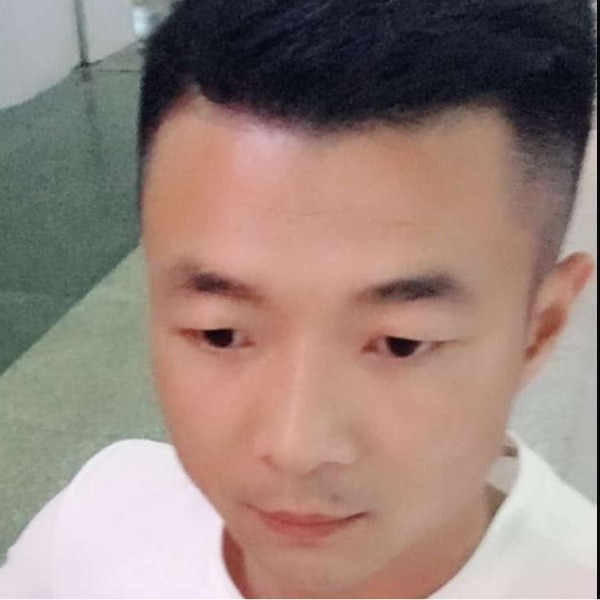 心以成陌的照片