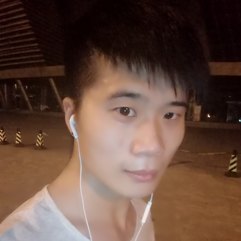 小恶魔的照片