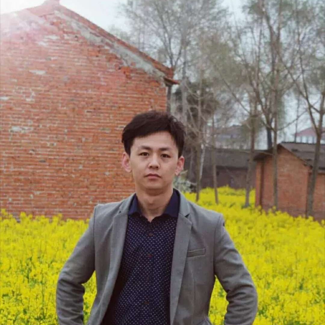 怕黑手套2022的照片