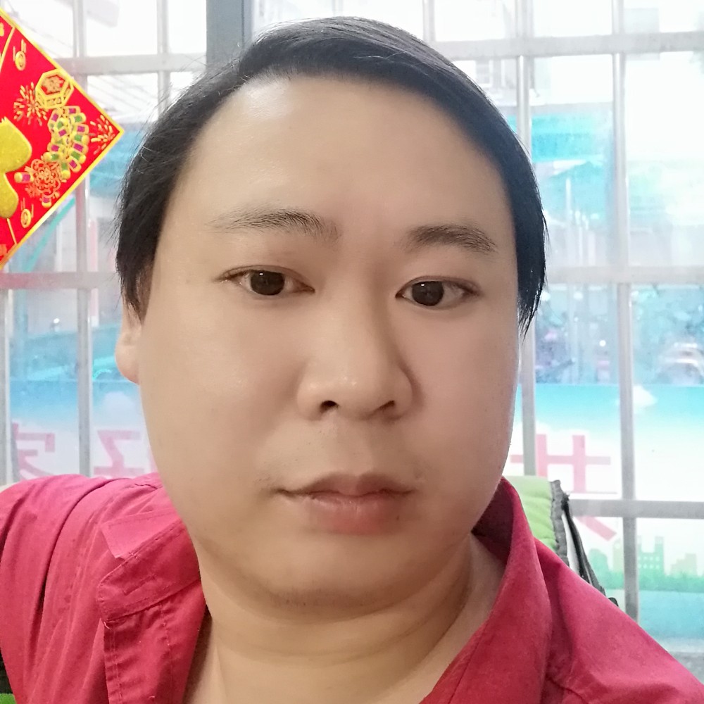 无聊的小猪的照片