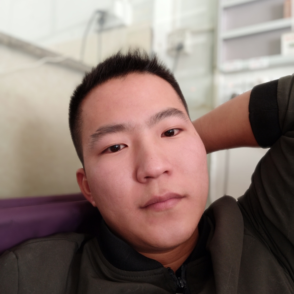 小气的小师叔的照片