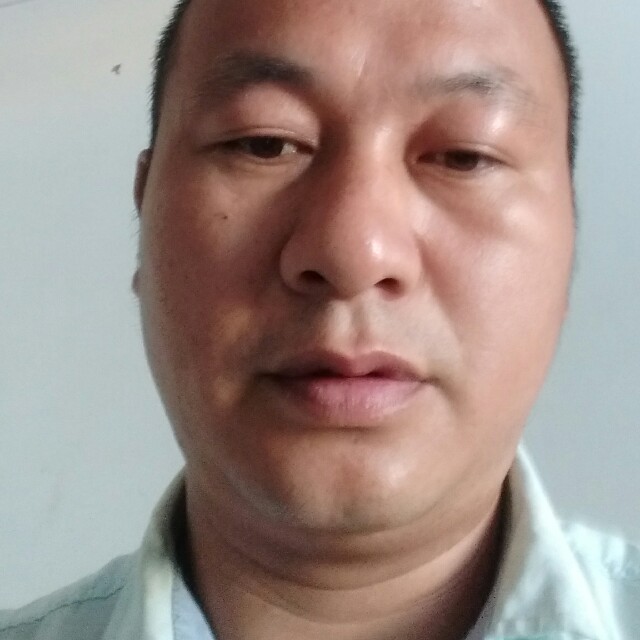 欢呼白开水的照片