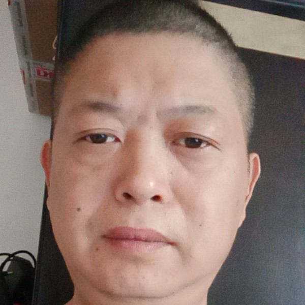 路人愿斑驳的照片