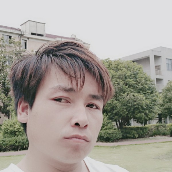 篮球拿酷炫的照片