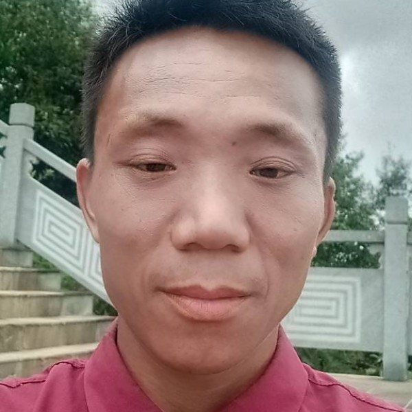 颜赵的照片