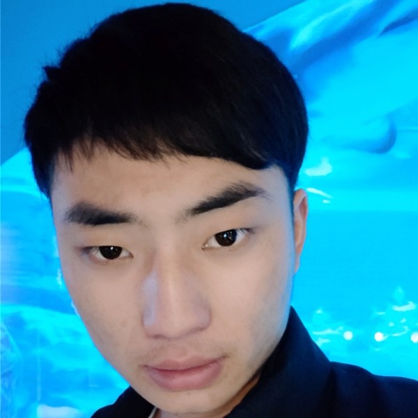 醉月方彼年的照片