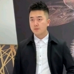 务实打陌颜的照片