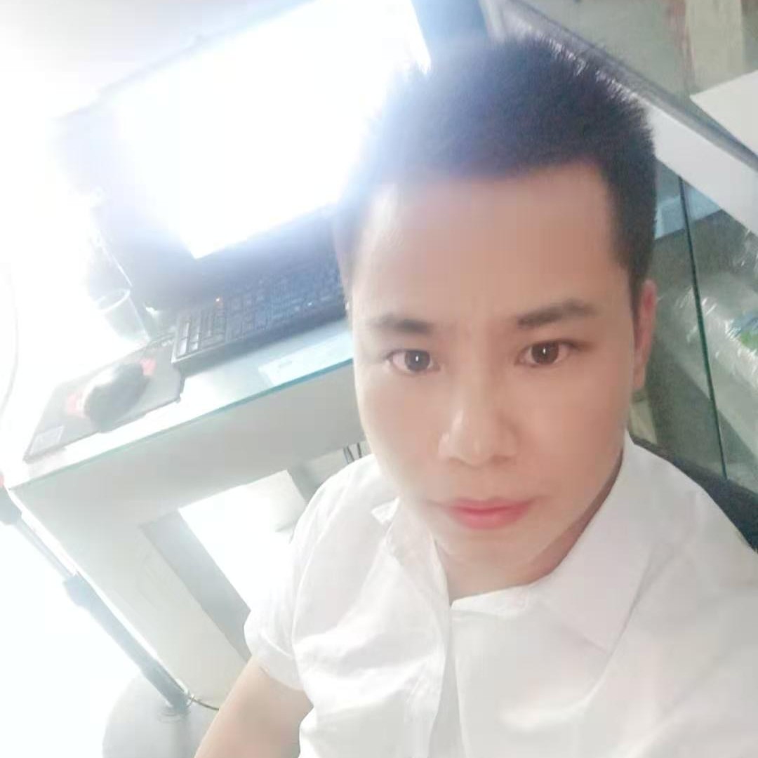 柜子腼腆的照片
