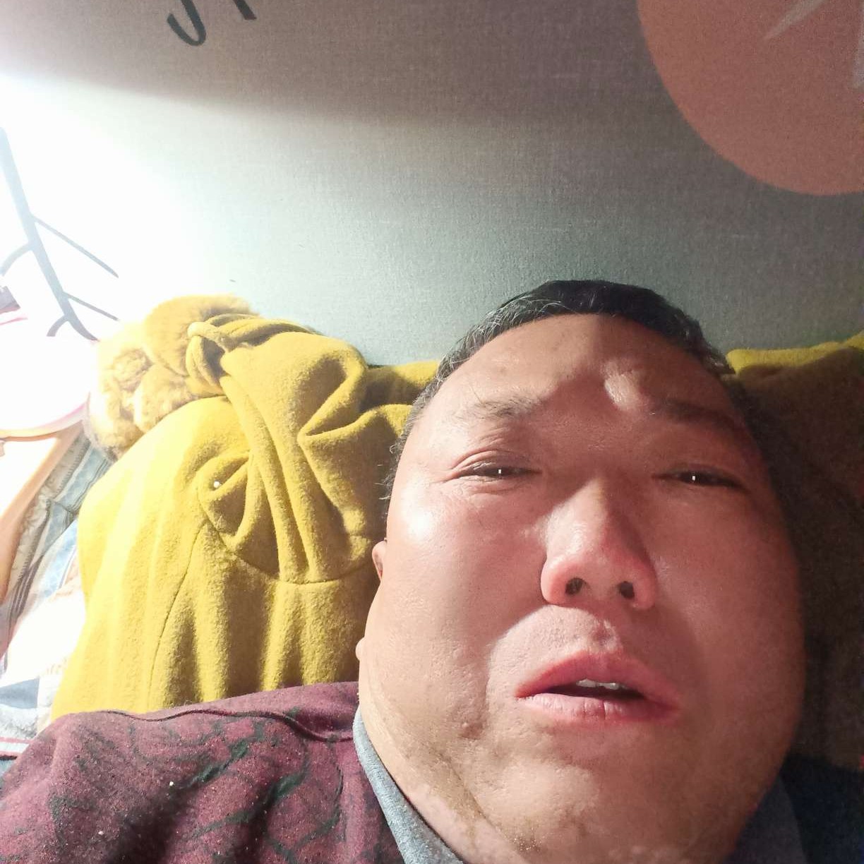 约定放弃路人的照片