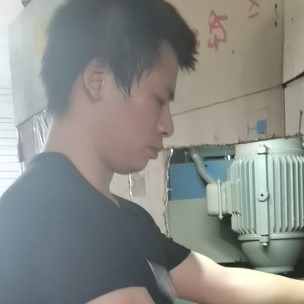 是骗人的，恶心鬼的照片